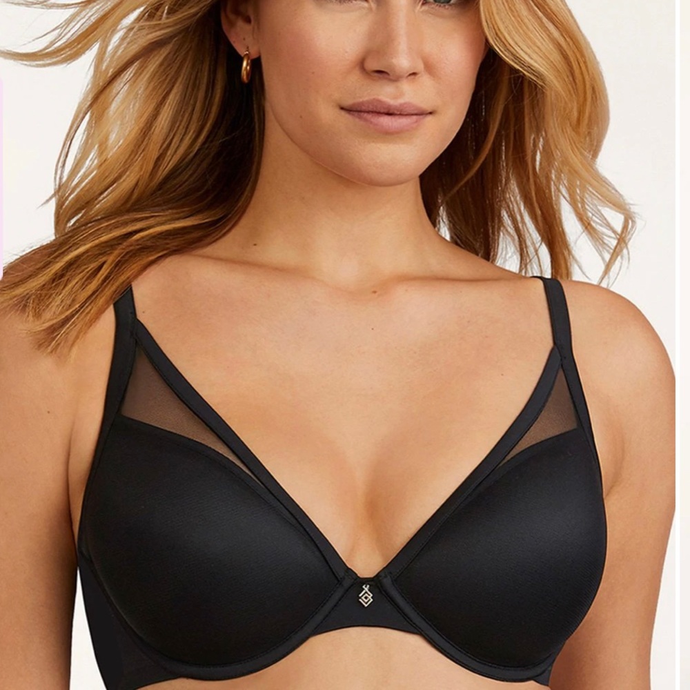 ThirdLove 24/7® Classic Uplift Plunge Bra in classic black. Size 38 B1/2